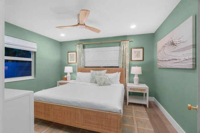 7 Fayette Drive, Ocean Ridge, FL 33435