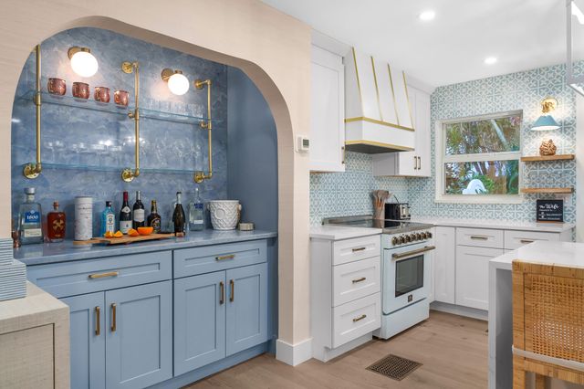 7 Fayette Drive, Ocean Ridge, FL 33435