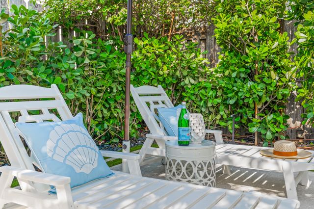 7 Fayette Drive, Ocean Ridge, FL 33435