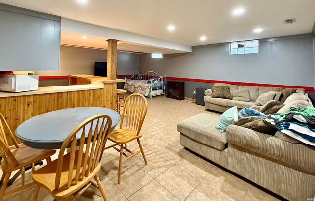 705 Venetian Way, Kokomo, IN 46901