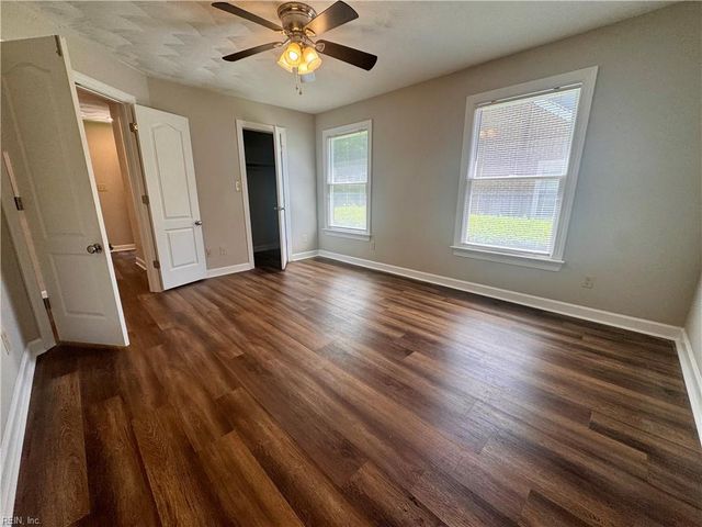 901 Bridge Crossing DR B, Yorktown, VA 23692