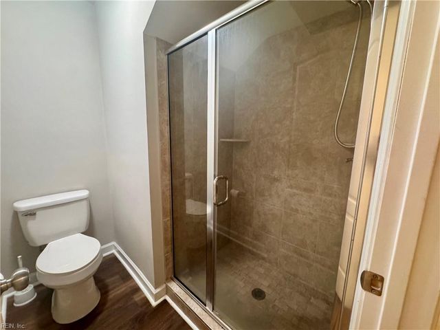 901 Bridge Crossing DR B, Yorktown, VA 23692
