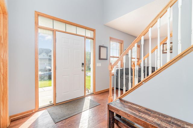 21217 Ixonia Lane, Lakeville, MN 55044