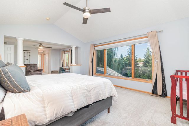 21217 Ixonia Lane, Lakeville, MN 55044