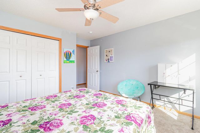 21217 Ixonia Lane, Lakeville, MN 55044