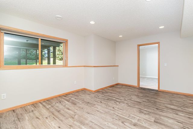 21217 Ixonia Lane, Lakeville, MN 55044