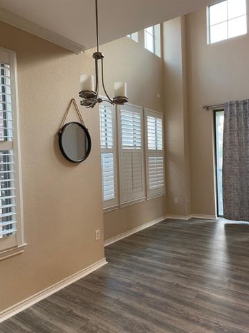 2018 Azure Pointe, Richardson, TX 75080