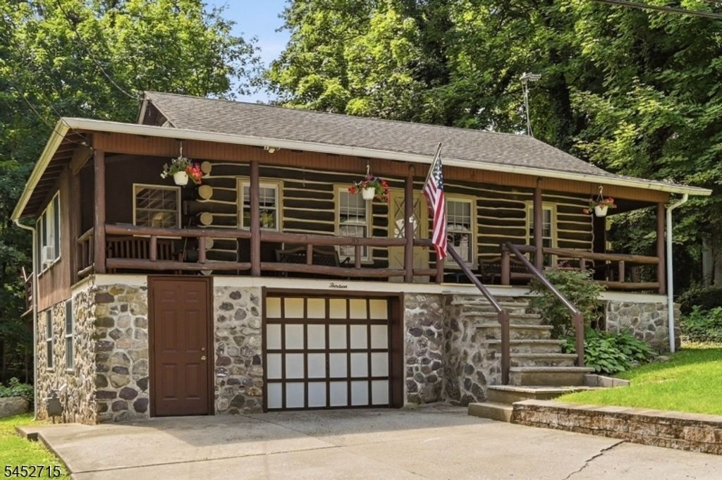 13 Woodside Dr, West Milford Twp., NJ 07480 — exterior