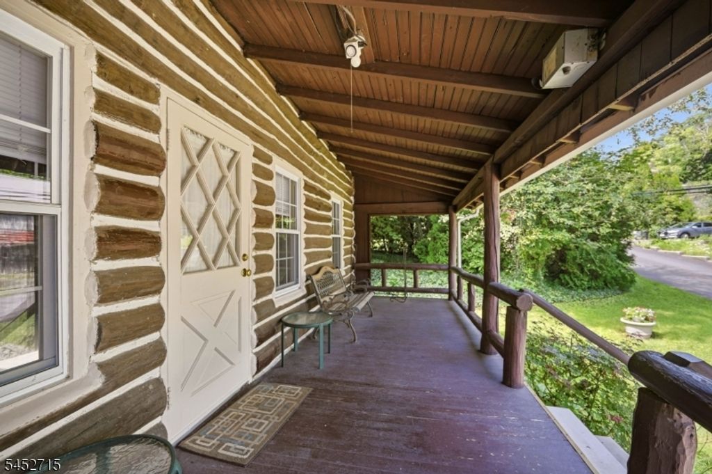 13 Woodside Dr, West Milford Twp., NJ 07480 — photo 4