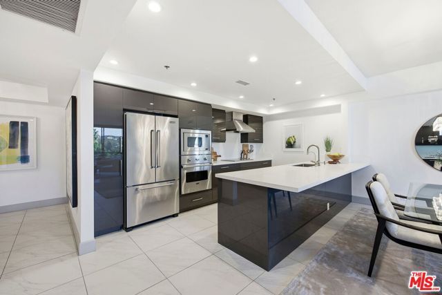 10660 Wilshire Boulevard 804, Los Angeles, CA 90024