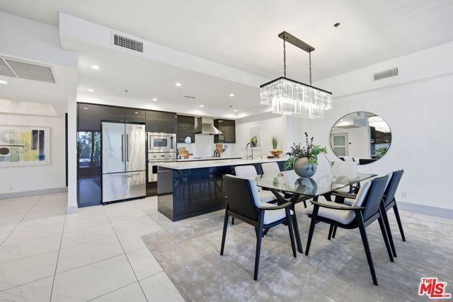 10660 Wilshire Boulevard 804, Los Angeles, CA 90024