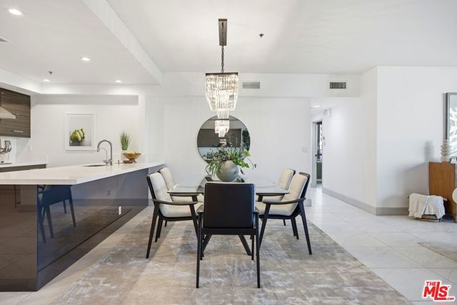 10660 Wilshire Boulevard 804, Los Angeles, CA 90024