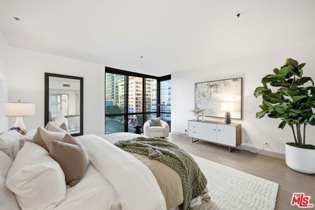 10660 Wilshire Boulevard 804, Los Angeles, CA 90024