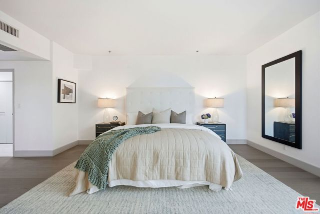 10660 Wilshire Boulevard 804, Los Angeles, CA 90024