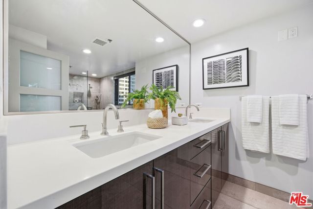 10660 Wilshire Boulevard 804, Los Angeles, CA 90024