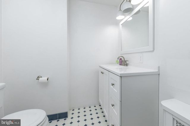 627 SALEM AVE, West Deptford, NJ 08096