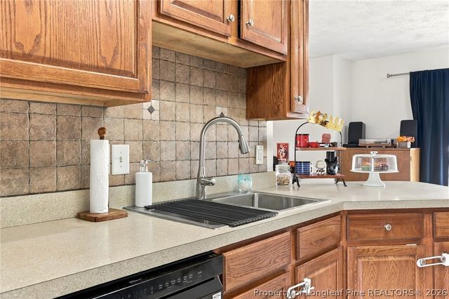 90 Jubilee Court, Cameron, NC 28326