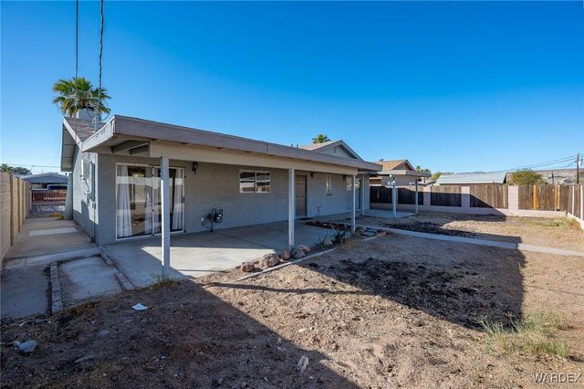 415 Patillo Drive, Bullhead City, AZ 86442