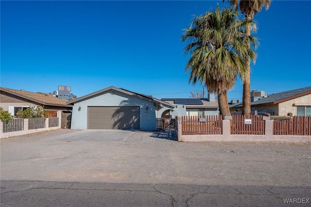 415 Patillo Drive, Bullhead City, AZ 86442