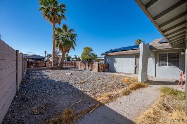 415 Patillo Drive, Bullhead City, AZ 86442