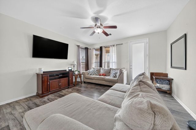 6407 Bayliss Valley Lane, Katy, TX 77449