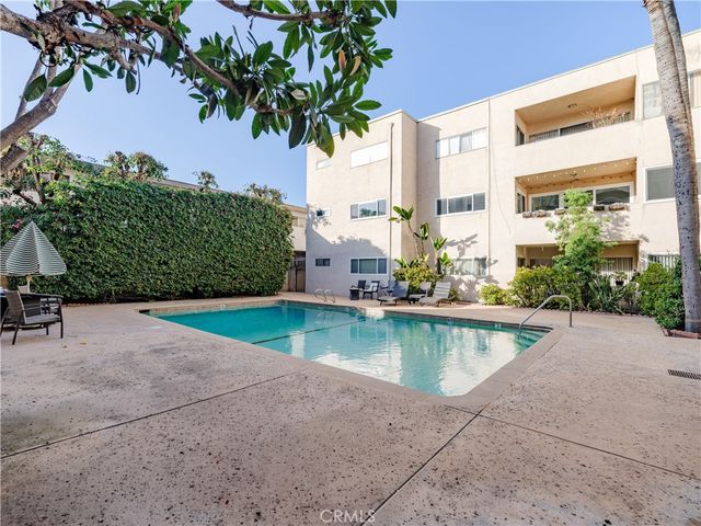 5411 Tyrone, Sherman Oaks, CA 91401