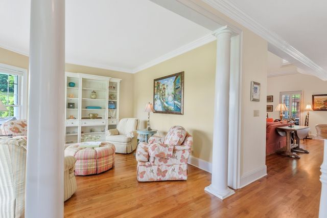 1036 Reed Hollow Rd, Readyville, TN 37149