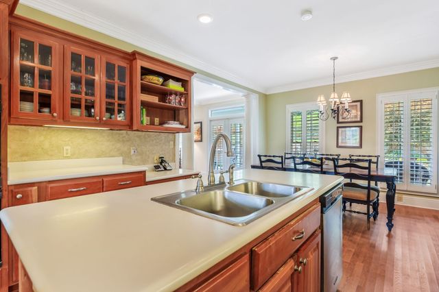 1036 Reed Hollow Rd, Readyville, TN 37149