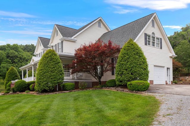 1036 Reed Hollow Rd, Readyville, TN 37149