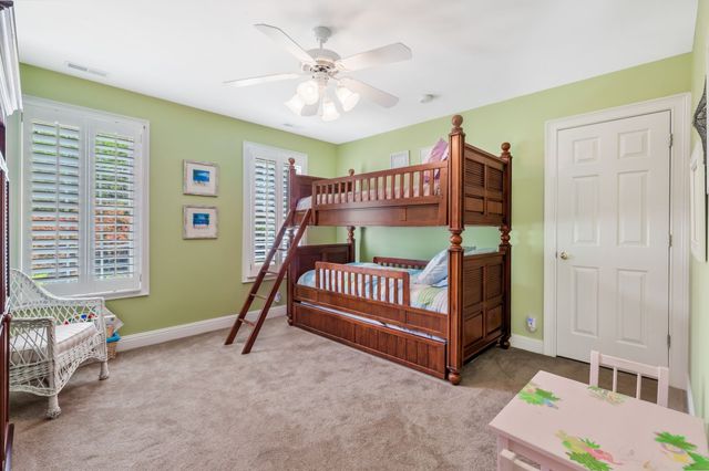 1036 Reed Hollow Rd, Readyville, TN 37149