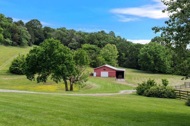 1036 Reed Hollow Rd, Readyville, TN 37149