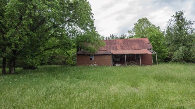 1036 Reed Hollow Rd, Readyville, TN 37149