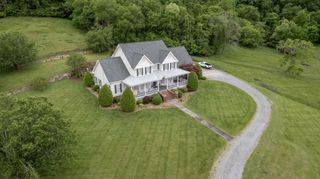 1036 Reed Hollow Rd, Readyville, TN 37149