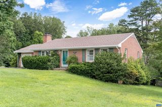 1160 PEN PARK LN, Charlottesville, VA 22901
