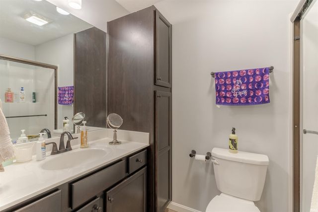 10320 Old State Road, Evansville, IN 47711