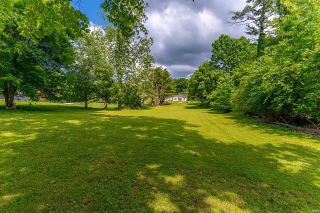 10320 Old State Road, Evansville, IN 47711