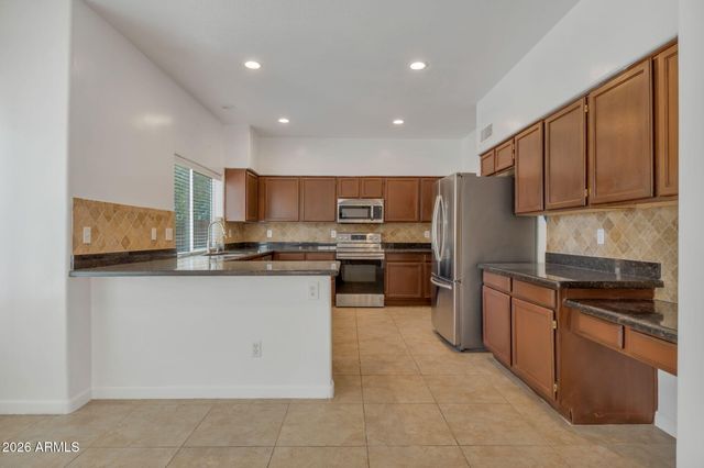 427 W PALOMINO Drive, Tempe, AZ 85284