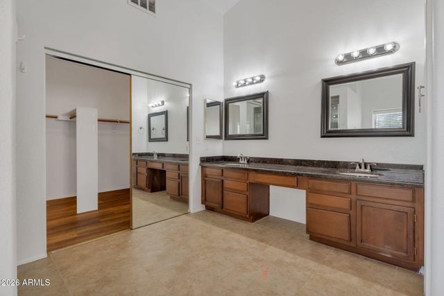 427 W PALOMINO Drive, Tempe, AZ 85284