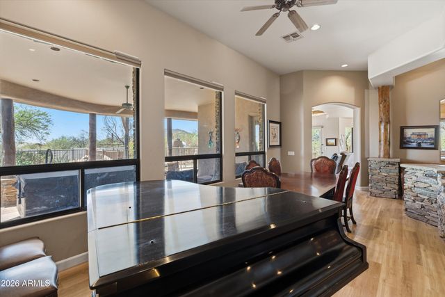 34752 N 49TH Street, Cave Creek, AZ 85331