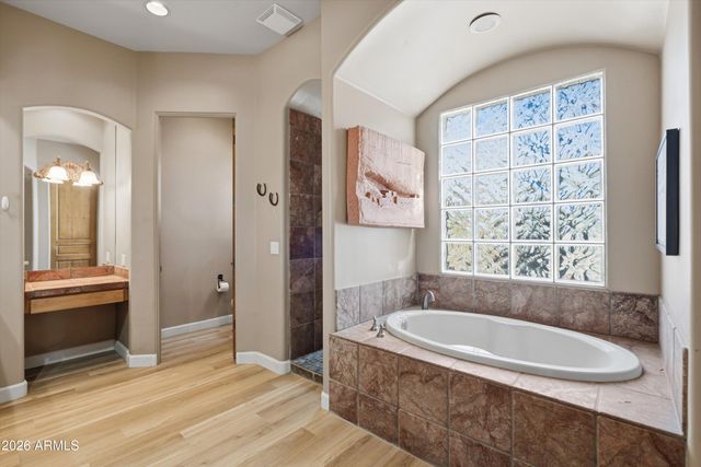 34752 N 49TH Street, Cave Creek, AZ 85331