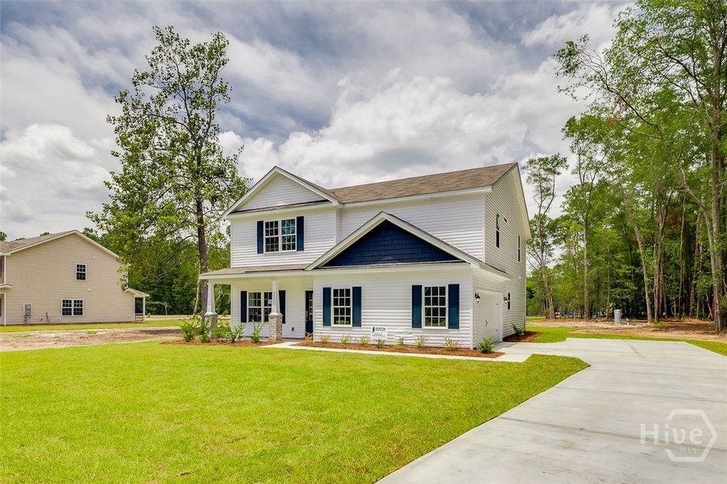 Image 2 of property listing at 1371 Ebenezer Road, Rincon, GA 31326