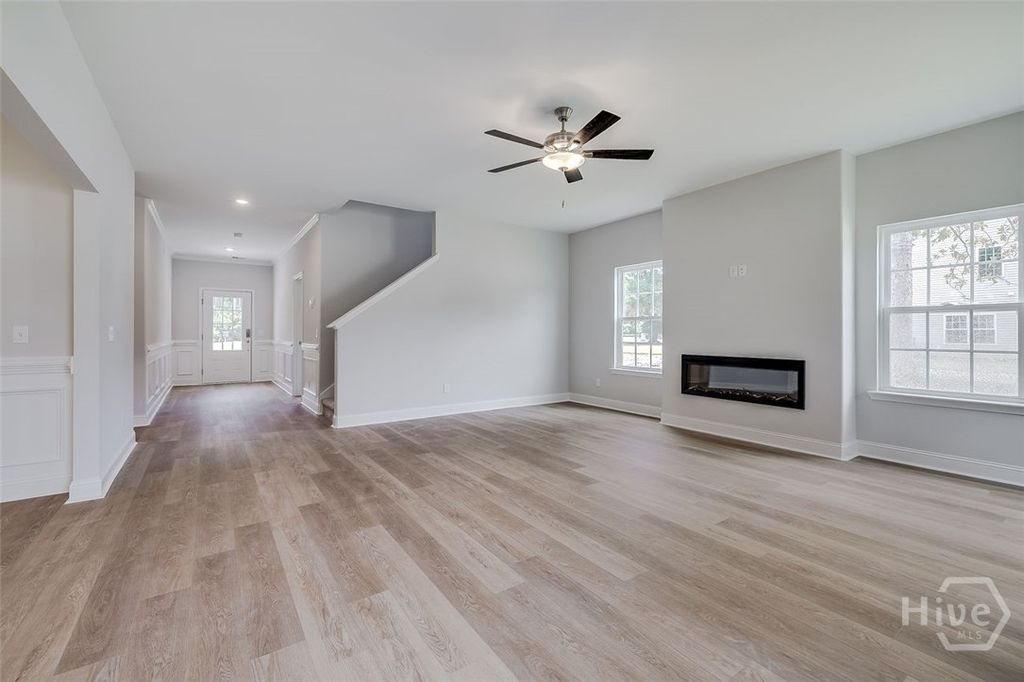 Image 8 of property listing at 1371 Ebenezer Road, Rincon, GA 31326