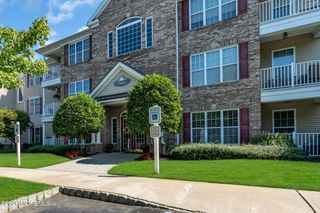313 Sophee Lane, Lakewood, NJ 08701