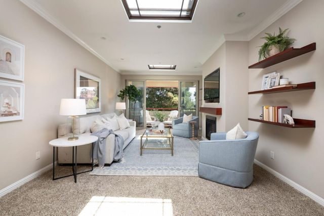 1435 Bellevue Avenue 305, Burlingame, CA 94010