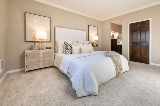 1435 Bellevue Avenue 305, Burlingame, CA 94010