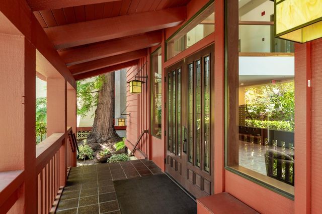 1435 Bellevue Avenue 305, Burlingame, CA 94010