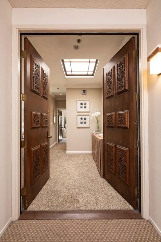 1435 Bellevue Avenue 305, Burlingame, CA 94010