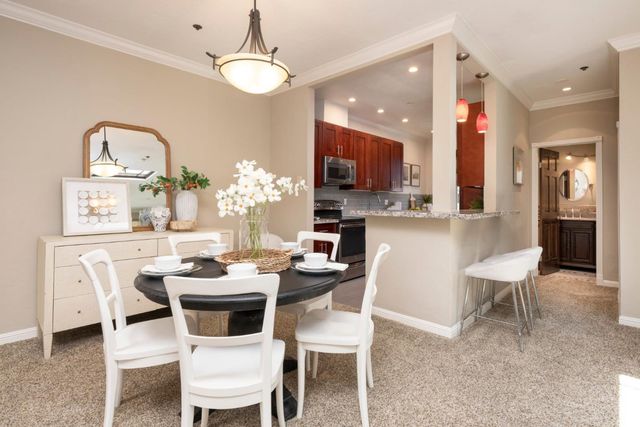 1435 Bellevue Avenue 305, Burlingame, CA 94010