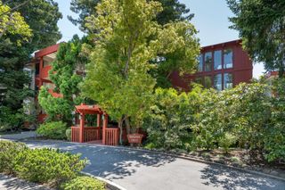 1435 Bellevue Avenue 305, Burlingame, CA 94010