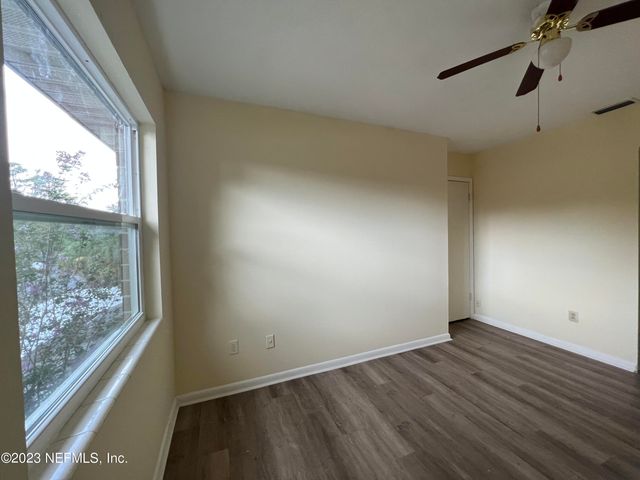 2673 TROLLIE Lane 1, Jacksonville, FL 32211